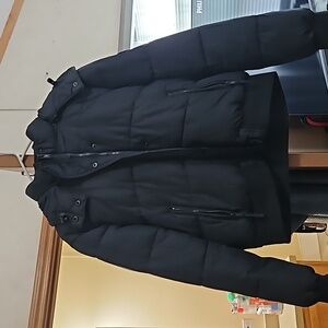 Hollister puffer winter jacket